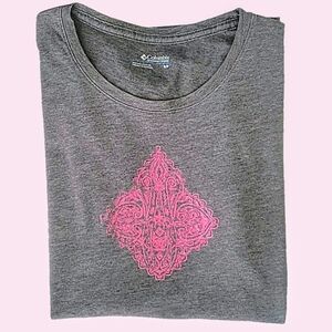 Columbia Gray/Pink Short Sleeve Graphic T-Shirt Women's size small